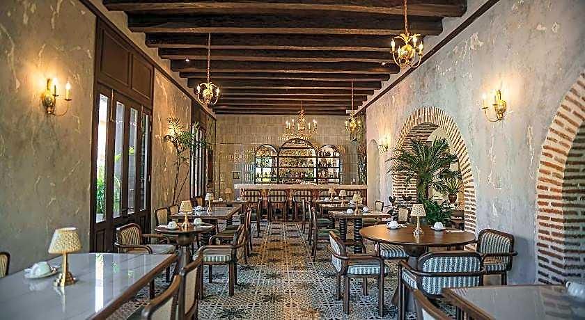 Capellan Hotel 4*