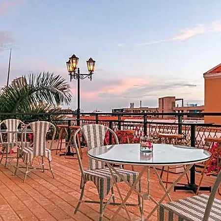 Capellan Hotel
