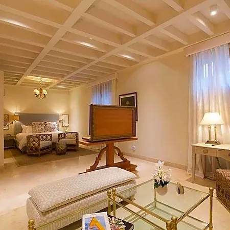 Hotel Capellan